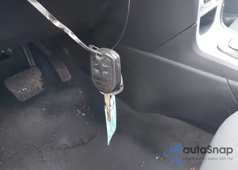 2016 Ford Fiesta Se z USA, uszkodzony, nr VIN 3FADP4BJ9GM202746